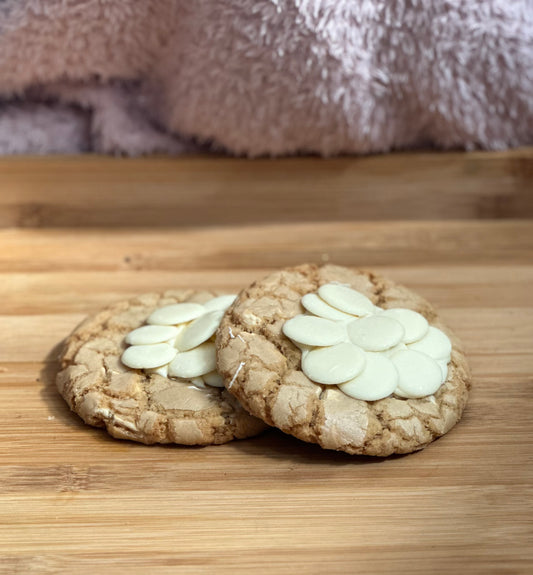 Milky Bar Button Cookie