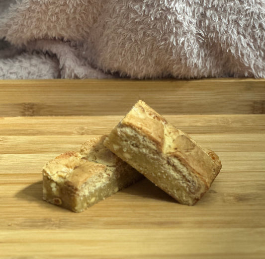 Custard Cream Blondie